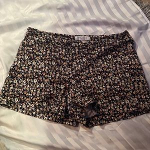 Margaret M Lea Floral printed short XL